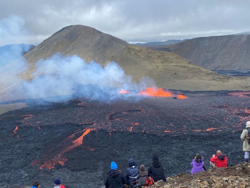 From Reykjavik: Reykjanes Geopark Tour and Sky Lagoon Visit - Who this tour suits best (and who should skip it)