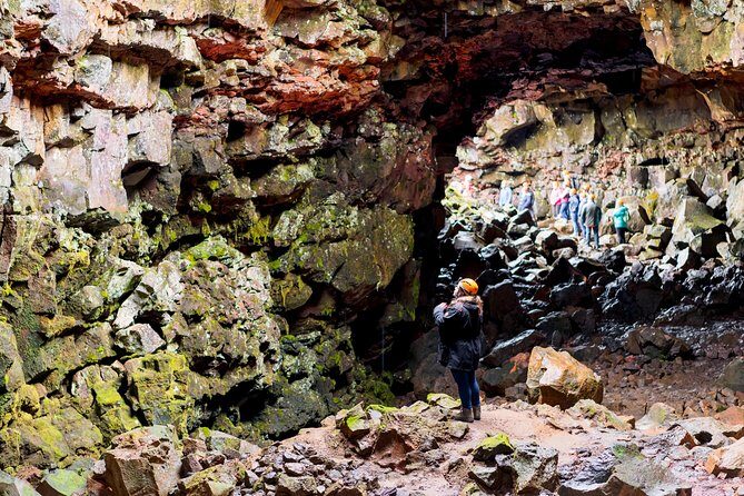 From Reykjavík: The Lava Tunnel tour with Round-trip Transfer - Key reasons to pick this lava tunnel tour