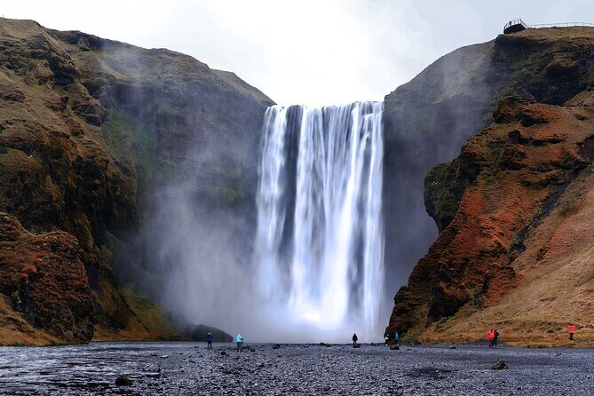 Full-Day Private Tour to Explore South Coast of Iceland - Reynisfjara Black Sand Beach and Reynisdrangar Sea Stacks