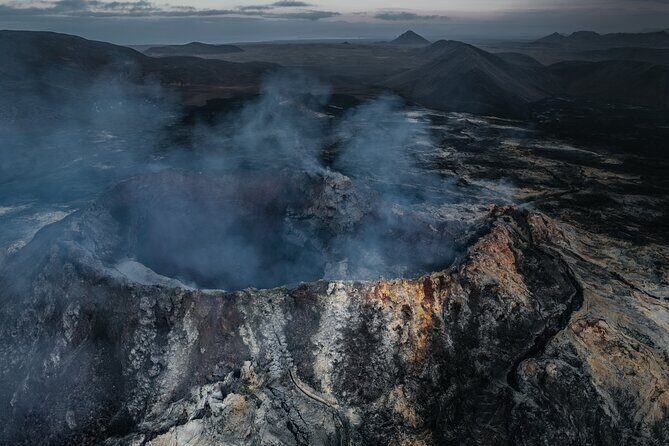 Full-Day Private Tour with Photography Secret Spots of Iceland - Brimketill: The Lava Pool That Changes With Seasons