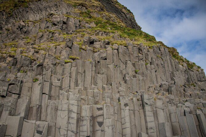 Full Day South Coast to Vík - Guided Tour - Skógafoss and 400 Steps: The View Is Worth the Climb