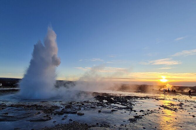 Geological Golden-Circle Tour / Small group adventure - Comfort and Convenience: Reykjavik Pickup, Small Group Size, and a Heated Van