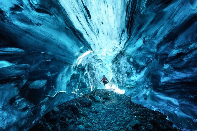 Glacier and Ice Cave Private Photoshoot - 15 Shot Photo Package - What “Private” Means Here: Your Party Only, Your Tempo