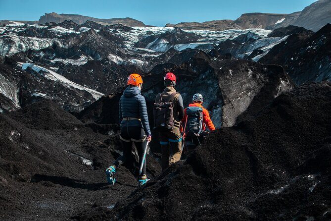 Glacier Hike at Solheimajokull in Small Group (6 pers max) - Sólheimajökull with a tiny group: what that changes