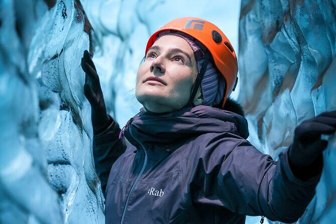 Glacier Hike + Ice Cave Adventure with Professional Photos - Professional Photos: The 14-Day Wait and What You’ll Get