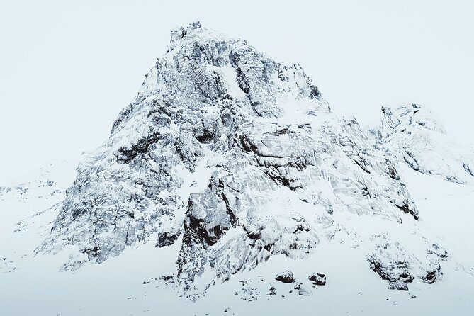 Glacier Rush – Fast pace snowmobile - SnoMo Glacier - What the day feels like end-to-end