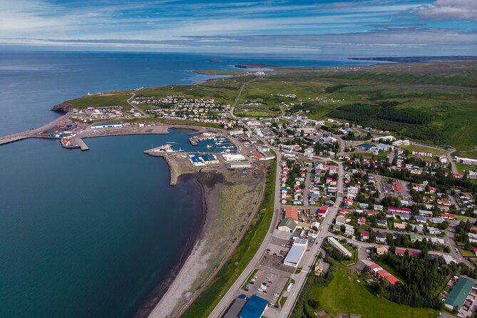 Goðafoss and Húsavík with a stop at the Geosea Baths - Húsavík: Small-Town Stops with Film-Fan Odds and Ends