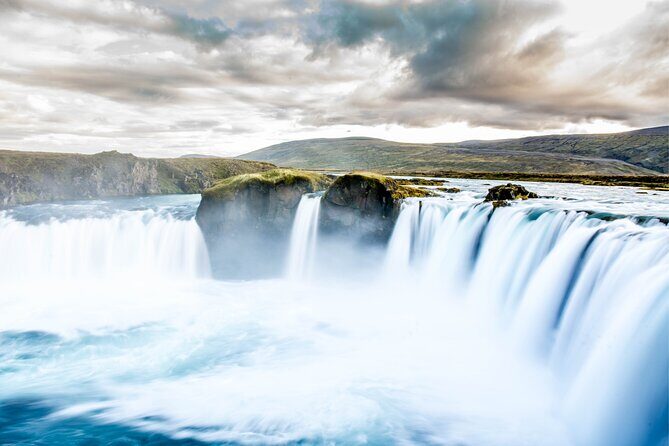 Godafoss Waterfall & Turf House Half-Day Tour from Akureyri Port - Who Should Book This Goðafoss + Turf Farm Tour