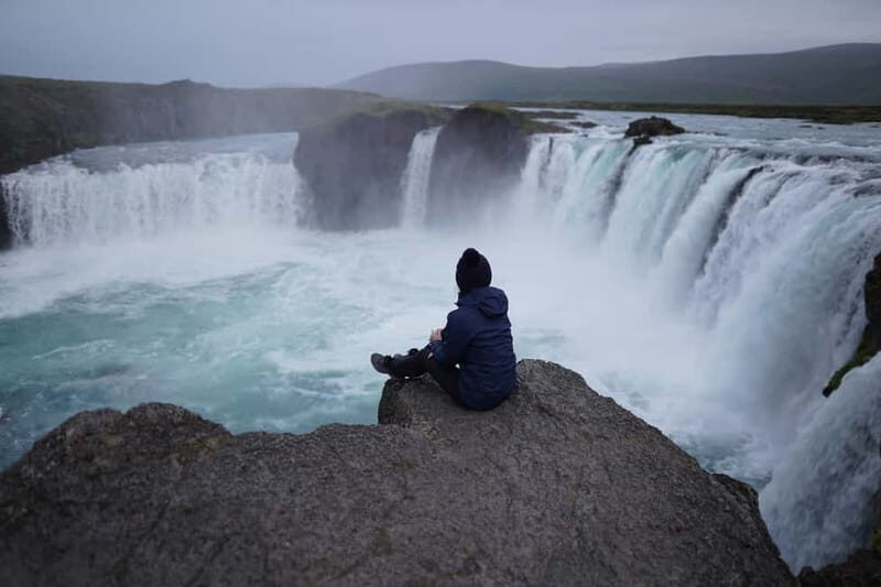 Godafoss Waterfall & Turf House Tour from Akureyri Port - Goðafoss Waterfall stop: photos, walking time, and what to expect