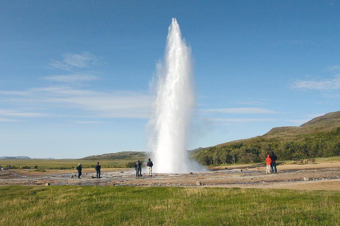 Golden Circle and Laugarvatn Fontana Geothermal Tour from Reykjavik - The big idea: a full Golden Circle day plus geothermal soaking