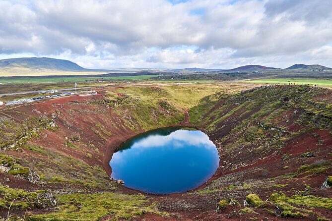 Golden Circle and Sky Lagoon Full-Day Tour - Hveragerdi Stop: Earthquake Town and Hot Spring Town