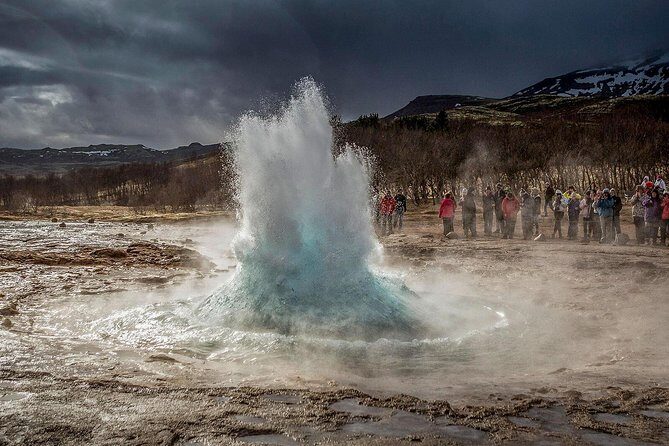 Golden Circle Classic Day Tour from Reykjavik - What to bring for this weather and the small walking you’ll do