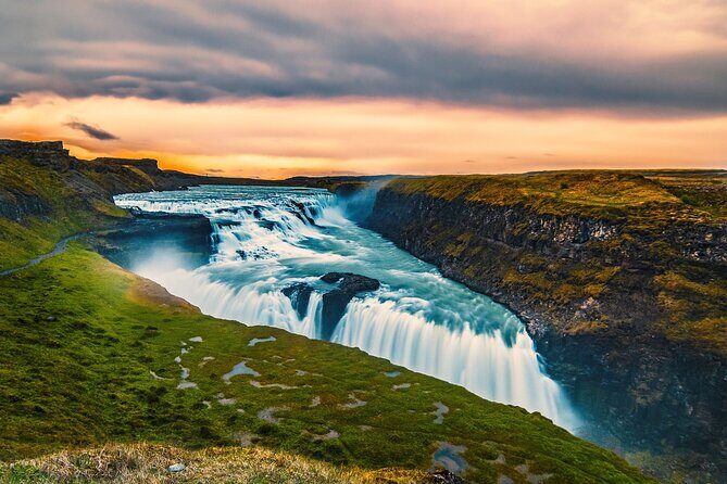 Golden Circle Cruise Arrival: Exclusive Small Group Tour - Efstidalur Dairy Farm: Ice Cream, Animals, and Mount Hekla Views