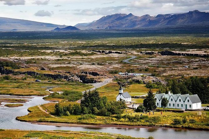 Golden Circle Express. Private Tour from Reykjavik - Pickup, vehicle comfort, and the pace over ~6 hours