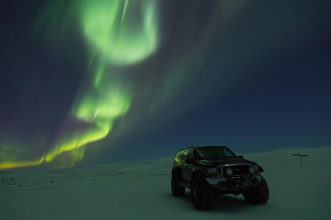 Golden Circle, Glacier & Northern Lights/Midnight sun / guided private tour - Gullfoss Waterfall: 30 minutes that can feel short or perfect