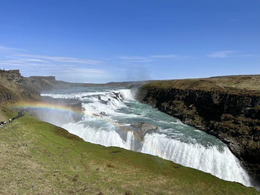 Golden circle, hot spring bakery, tomato farm private tour - Gullfoss: feeling the Golden Falls up close