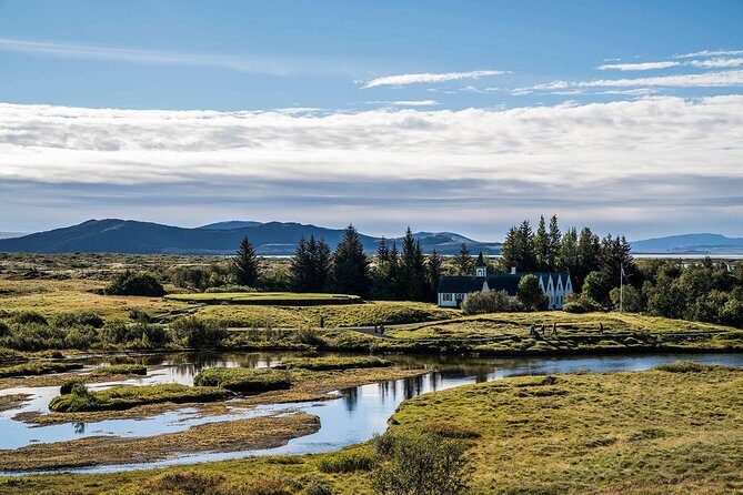 Golden Circle Premium Tour with Fridheimar Farm - The small-group advantage on the Golden Circle