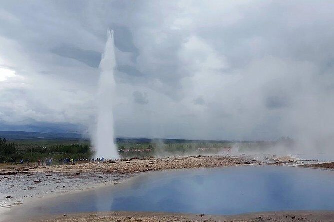 Golden Circle. Private Day Tour from Reykjavik - Haukadalur Geothermal Valley: Strokkur’s Predictable Eruptions