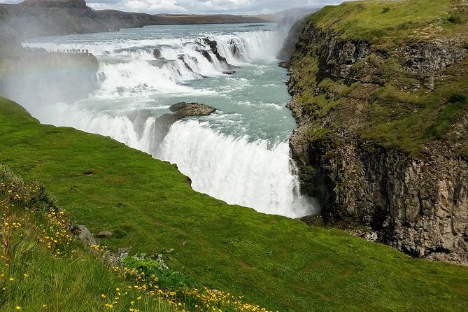 Golden Circle - Puffin Travel Private tour - Stop 4: Gullfoss waterfall and reading the color of glacial water