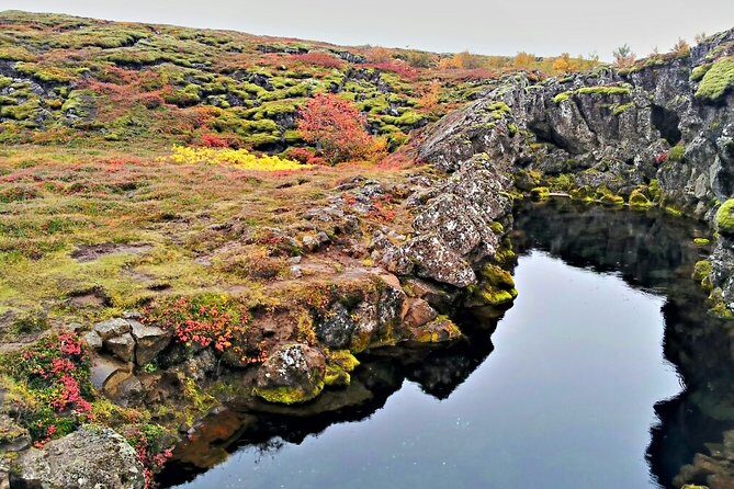 Golden Circle Super Jeep Adventure with Snowmobiling on Glacier - Þingvellir National Park: seeing Iceland’s geology in motion