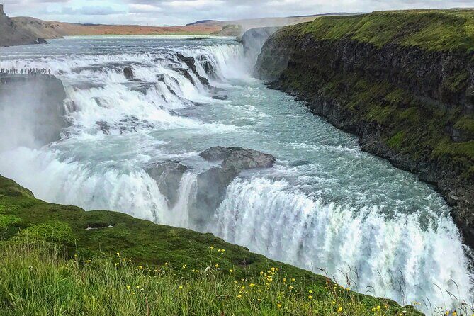 Golden Circle Super Jeep Adventure with Snowmobiling on Glacier - The drive to Langjökull: bumpy, seat-belt, and worth it