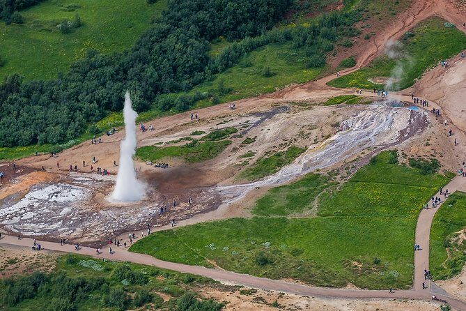 Golden Circle Super Jeep Tour and Snowmobiling from Reykjavik - Who should book this, and who should think twice