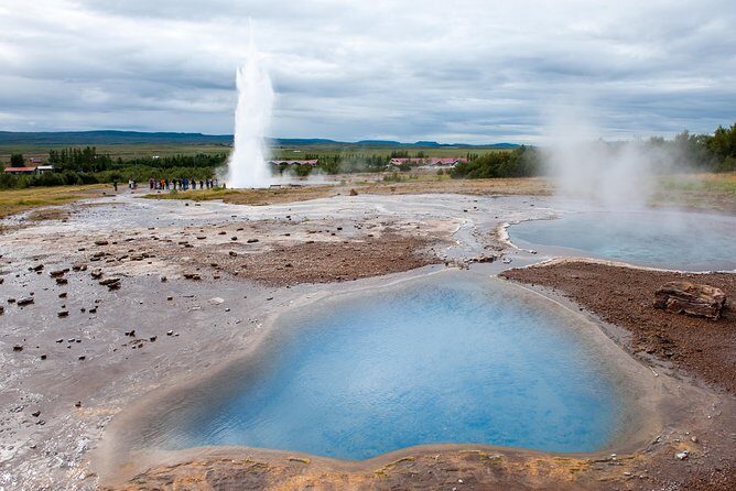 Golden Circle Tour Including Blue Lagoon Admission from Reykjavik - Back to Reykjavik: The Short Reset Before the Blue Lagoon