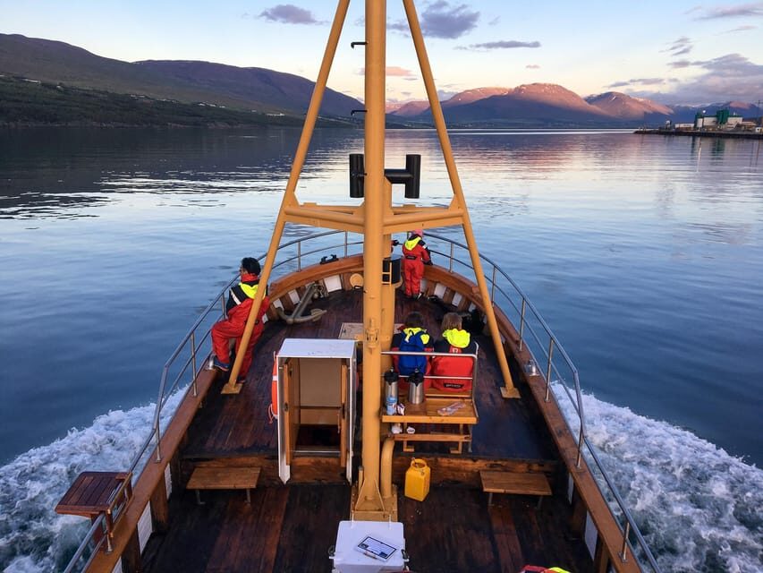 Hauganes: Whale Watching North Iceland - Where the tour starts: Hauganes harbor basics you should know
