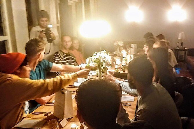 Hire a Private Chef - Sit-Down vs Buffet: Choose the Meal Style That Fits Your Group