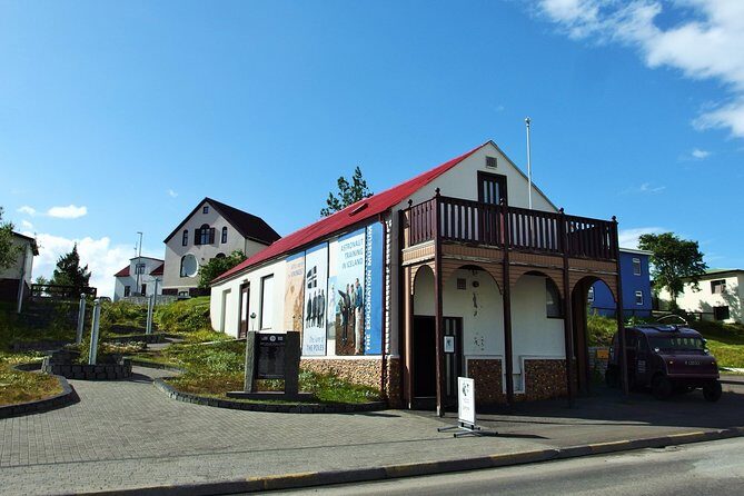 Húsavík walking tour - Timing and Weather: The Real Iceland Variable
