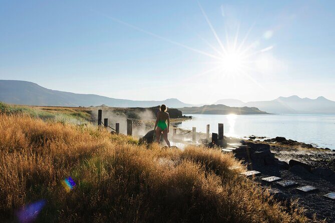 Hvammsvík Hot Spring with Return Transfers from Reykjavík - Group vibe and bus ride details: Wi‑Fi comfort meets small-group calm