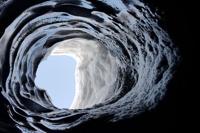 Ice Cave at Katla Volcano - The Super Jeep ride from Vík: fast access over comfort myths