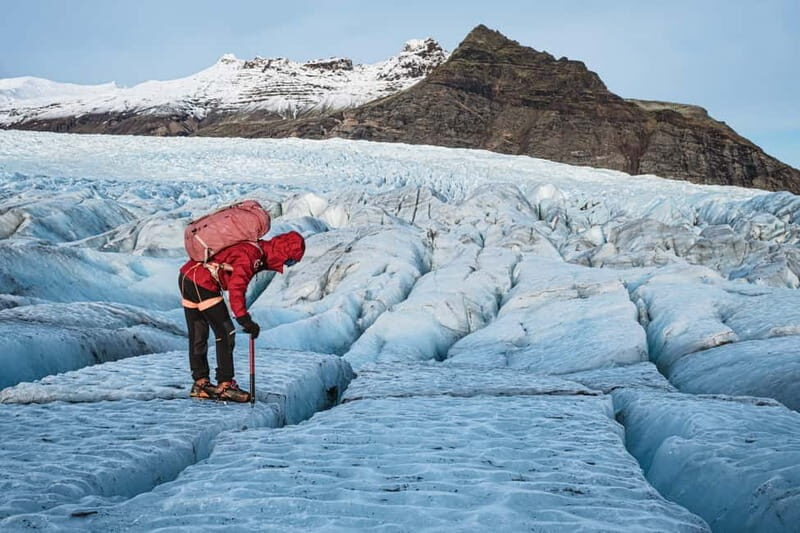 Iceberg Boat Tour, Glacier Hike & Jeep Adventure - Frost Restaurant at Fjallsárlón Basecamp: Food and Decompression