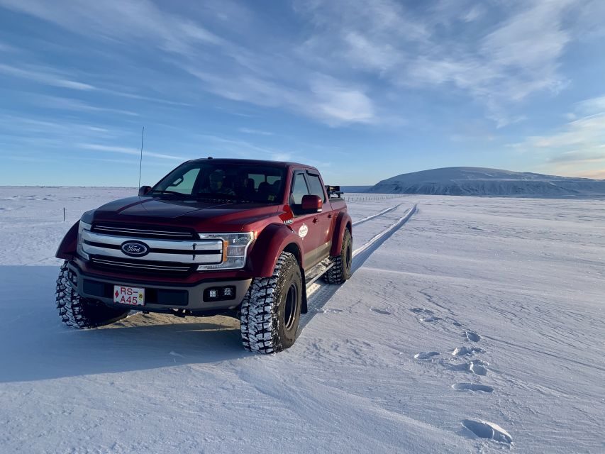 Iceland in a nutshell, private Super Jeep - Private Super Jeep, real Iceland energy