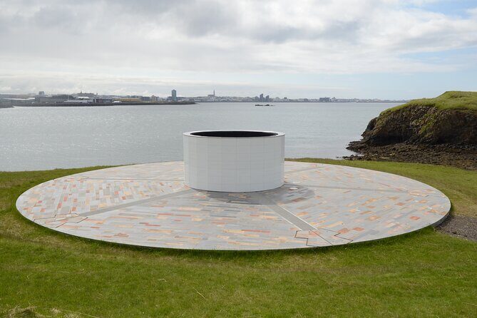 Imagine Peace Tower Tour on Viðey island | John Lennon tribute - Northern Lights Timing: How the Tour Creates Real Chances