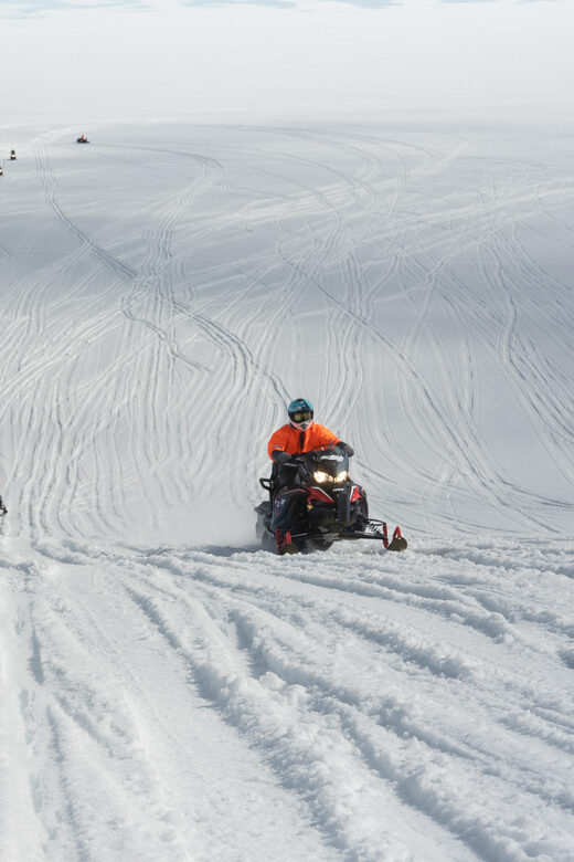 Into the Glacier: Snowmobile + Langjökull Ice Tunnel Combo - Driver’s License Rules and How Riding Works on the Snowmobile