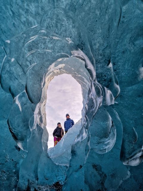 Jökulsárlón: Blue Ice Cave Tour and Glacier Walk - Reaching the Ice Cave: Why the Blue Color Looks Different in Person