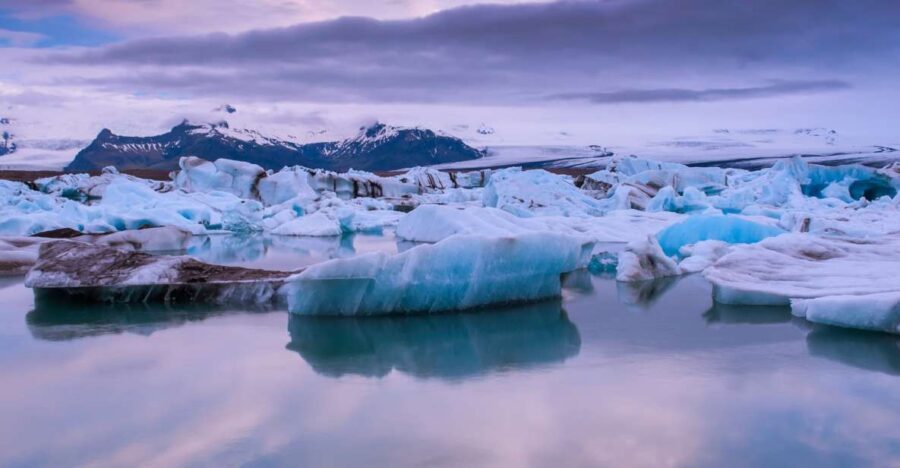 Jökulsárlón Floating Glacier & Diamond Beach Day Tour - What private really means here: pace, comfort, and guide interaction