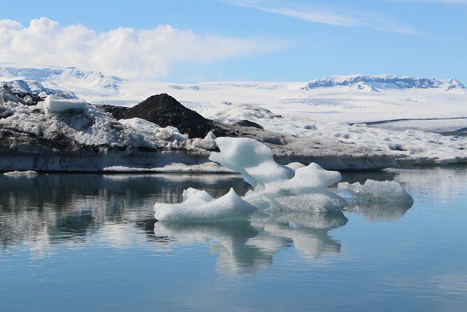 Jökulsárlón Glacier Lagoon, Diamond Beach and secret glaciers (from Djúpivogur) - Djúpivogur pickup and the pace of a 10-hour day