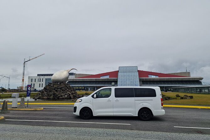 Keflavik Airport Private Transfer Round Trip - Booking and Meet-Up: How They Keep It Simple on Arrival