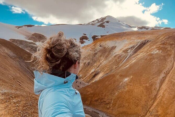 Kerlingarfjöll Day Hike from Reykjavik - Stop 1: Kerlingarfjöll and the Highland Base break