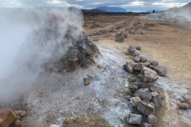 Lake Myvatn Private Day Tour Mývatn, Godafoss Waterfall for Cruise Ships - Akureyri Port to Mývatn: your 5–6 hour cruise escape