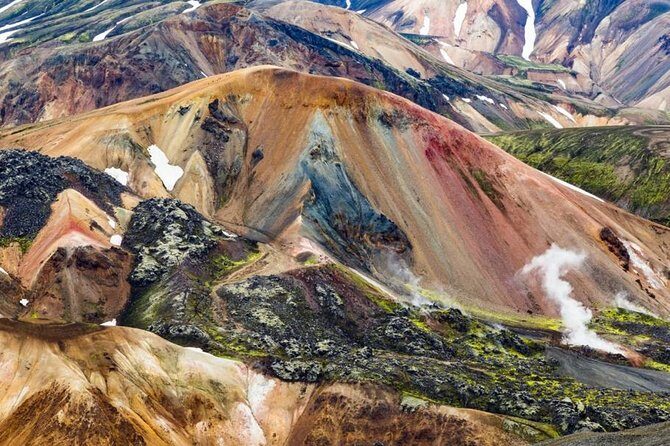 Landmannalaugar 4x4 Tour - Private - Why Landmannalaugar looks like it belongs on another planet