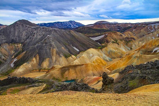 Landmannalaugar and Hekla Volcano / guided private tour - Landmannalaugar Hot Pool and Hiking Time: Comfort, Choice, and Highland Mood
