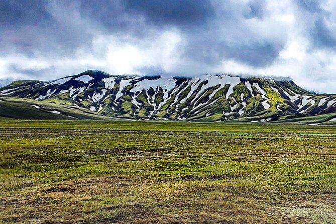 Landmannalaugar, Hekla, Sigoldugljufur 4x4 tour with Hiking - Stop 4: Ljótipollur Maar Lake (Ugly Pond) for Photos and Stillness
