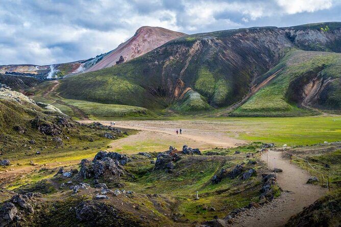 Landmannalaugar Hiking, Haifoss Waterfall and Hot Springs Tour - Reykjavik to the Highlands: what a 7:00 am start really means
