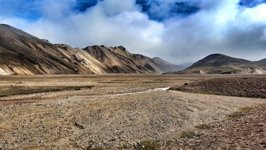 Laugavegur Photography Jeep Tour - Landmannalaugar: rhyolite colors, geothermal steam, and black lava fields