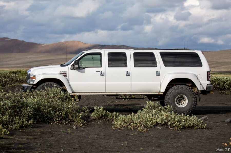 Lofthellir Ice Cave Super Jeep Tour - FAQ