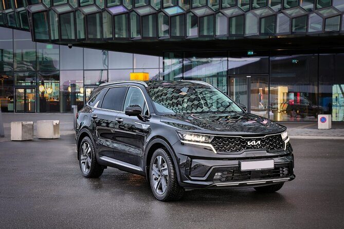 Luxury Private Transfer from Reykjavik to Keflavik Airport - Hotel Pickup That Saves Your Last Morning