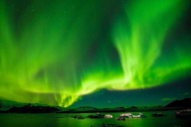 Northern Lights Boat Cruise from Reykjavik - The southern bay views: Akranes and distant Snæfellsjökull